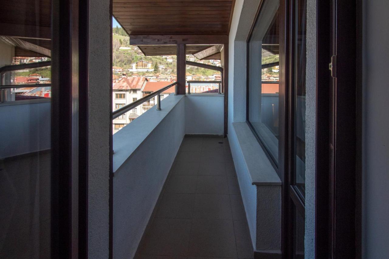 Мансарда С Фантастични Гледки И Две Спални Chepelare Exterior foto